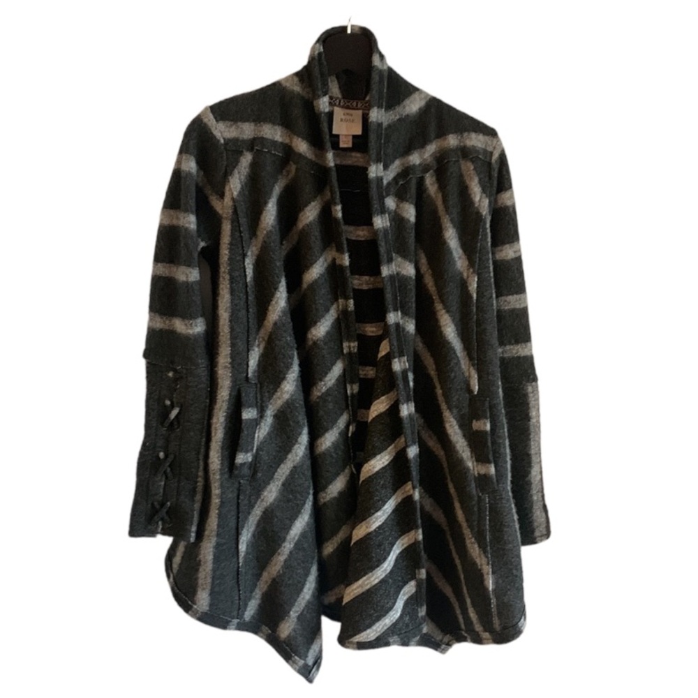 Knox Rose Cardigan Gray Small Casual Contemporary Coastal Grandma Minimalist